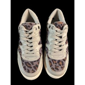 Coconuts By Matisse Leopard shoes womens Size 6